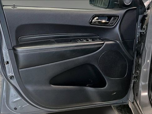 Used 2022 Dodge Durango GT image 8