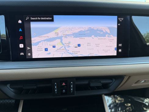 Certified 2026 Porsche Cayenne Coupe image 27