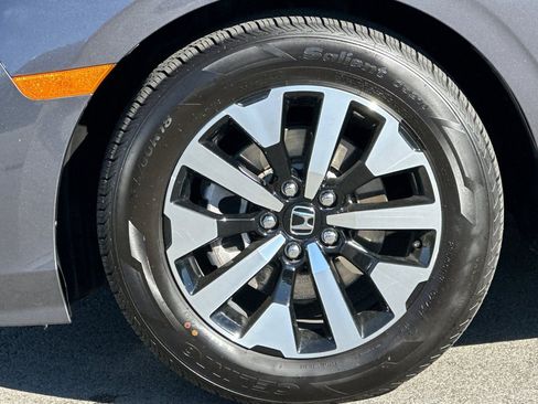 Used 2025 Honda Odyssey EX-L image 33
