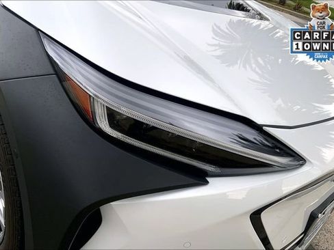 Used 2024 Subaru Solterra Touring w/ Touring Package image 28