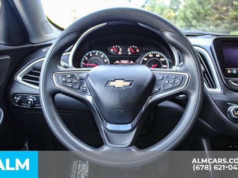 Used 2025 Chevrolet Malibu LT FWD image 22