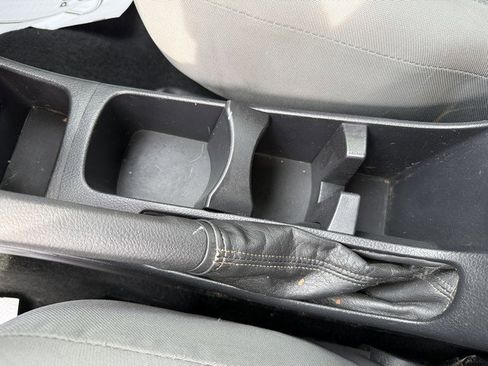 Used 2009 Toyota Matrix S AWD/4WD image 24