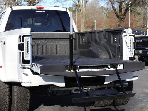 Used 2026 Ford F450 Platinum w/ Platinum Plus Package image 37