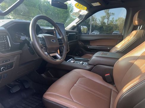 Used 2024 Ford Expedition Max King Ranch image 7