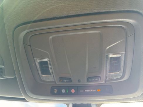 Used 2021 Chevrolet Silverado 1500 LT Trail Boss w/ Bed Protection Package image 23