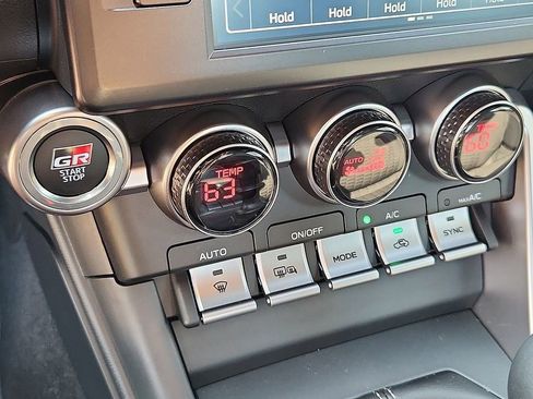 New 2025 Toyota GR86 image 8