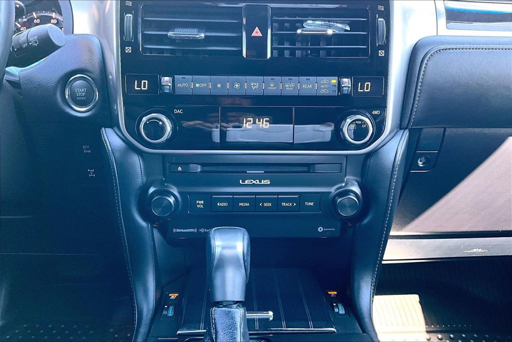 Used 2023 Lexus GX 460 Premium w/ Premium Package AWD/4WD image 38