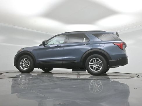 New 2026 Ford Explorer Active RWD image 50