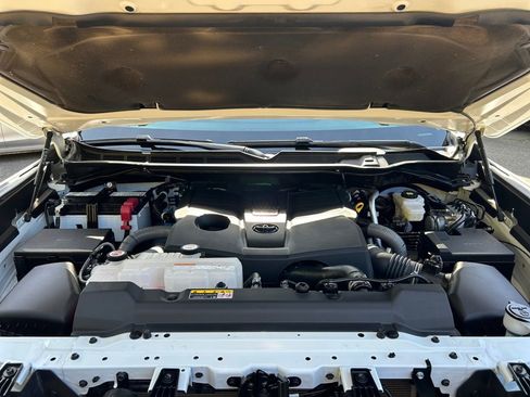 Used 2024 Toyota Tundra Limited image 29