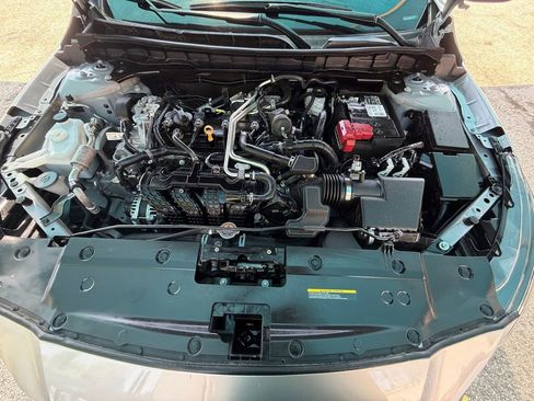 Used 2024 Nissan Altima 2.5 SR image 20