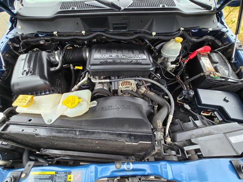 Used 2005 Dodge Ram 1500 Truck SLT image 28