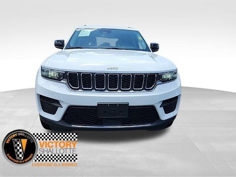 Certified 2023 Jeep Grand Cherokee Laredo image 6