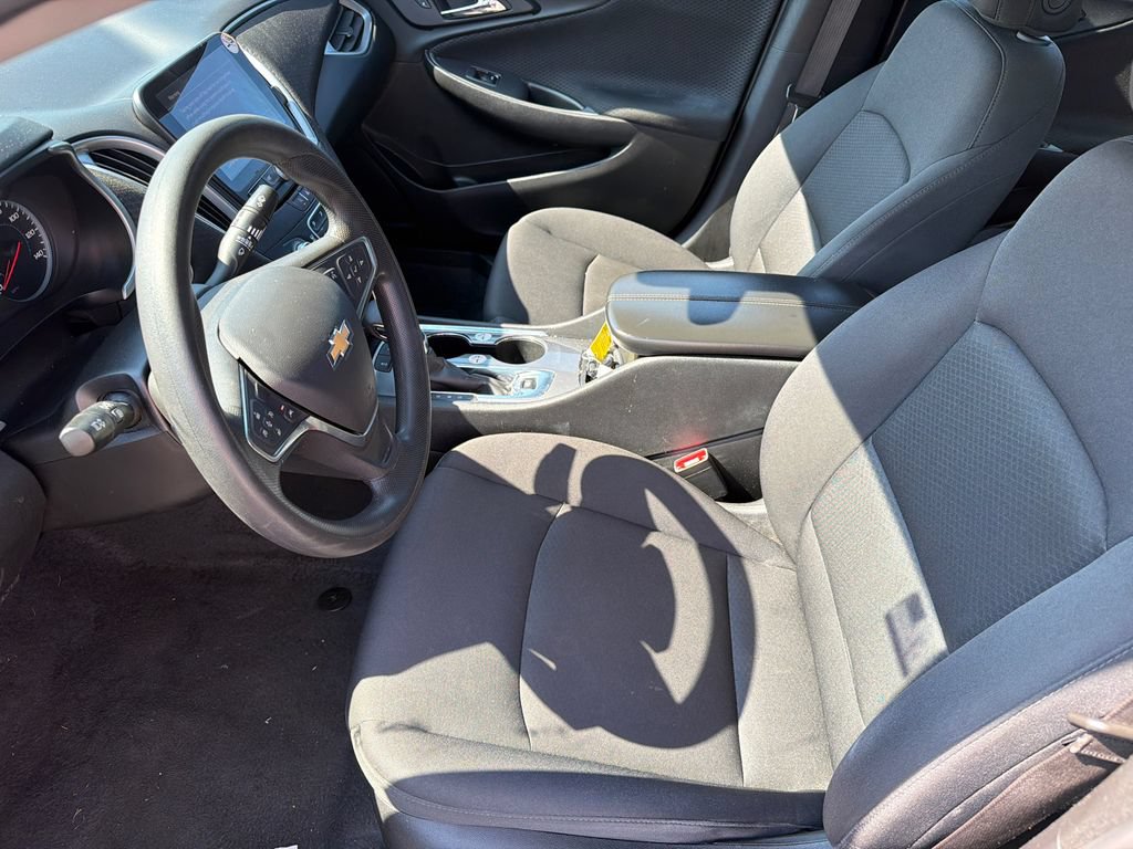 Used 2025 Chevrolet Malibu LT FWD image 8