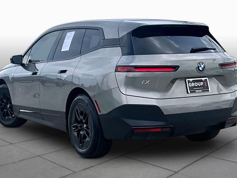 Used 2024 BMW iX xDrive50 w/ Convenience Package AWD/4WD image 11