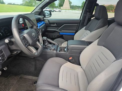 Used 2024 Toyota Tacoma TRD Sport w/ TRD Sport Upgrade Package AWD/4WD image 9