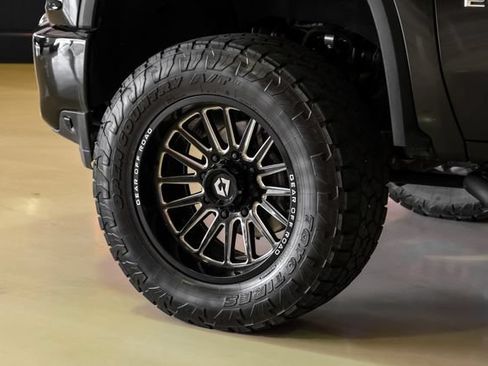 Used 2022 Chevrolet Silverado 2500 Custom w/ Gooseneck/5TH Wheel Package AWD/4WD image 54