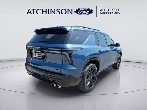 Used 2025 Chevrolet Traverse RS w/ LPO, Floor Liner Package AWD/4WD image 4