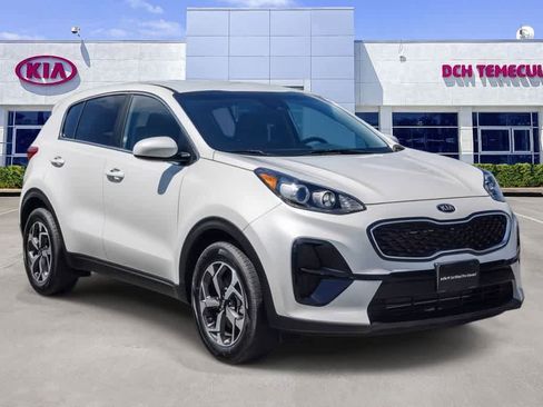 Certified 2022 Kia Sportage LX FWD image 3