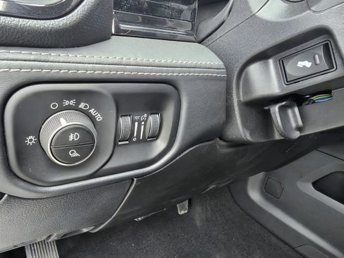 New 2026 RAM 2500 Limited image 38