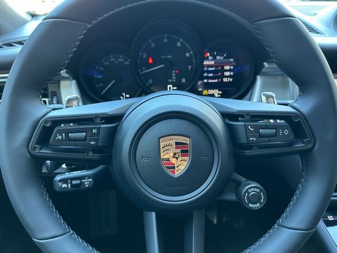 New 2026 Porsche Macan image 29