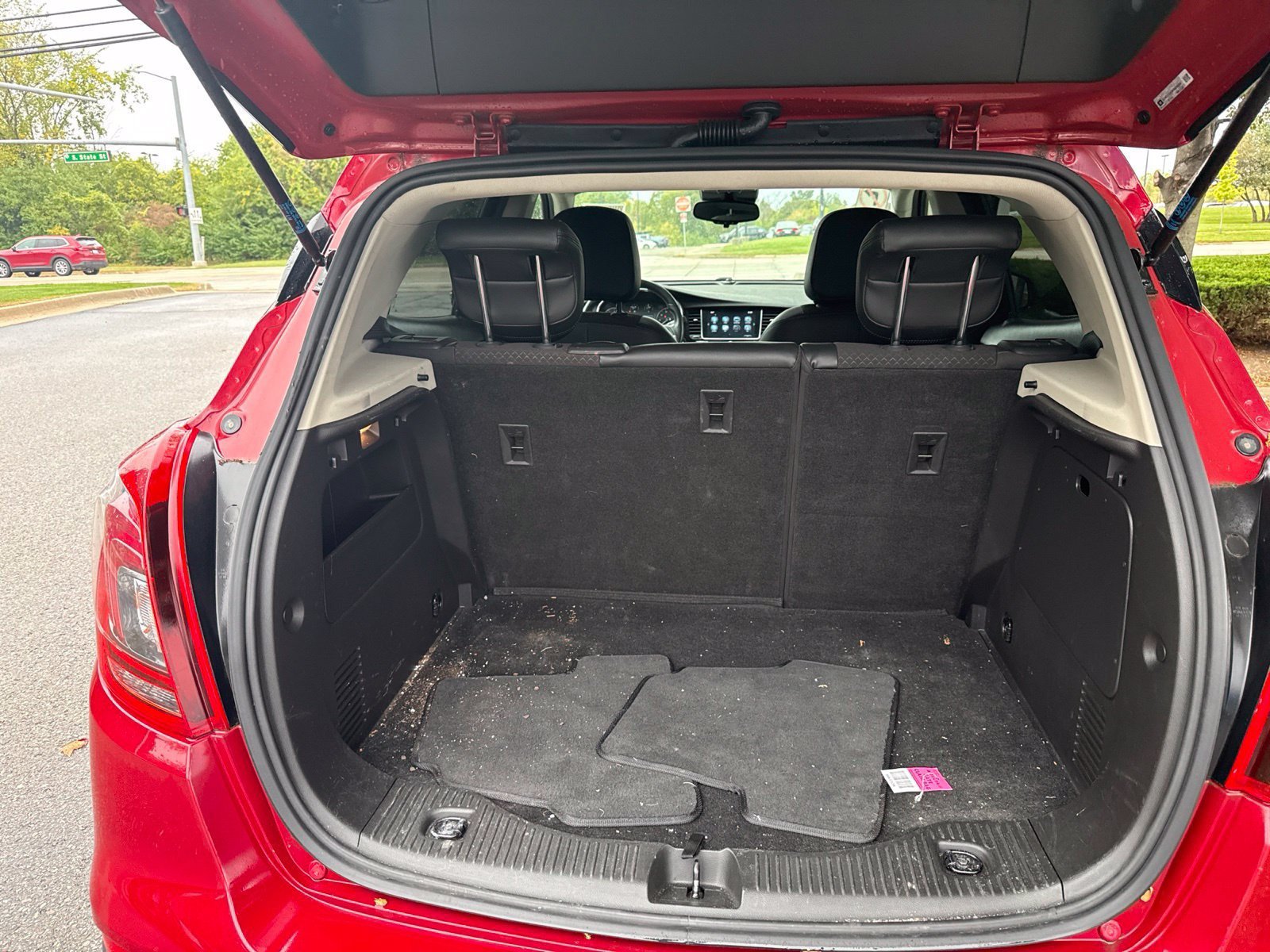 Used 2019 Buick Encore Sport Touring w/ Safety Package FWD image 13