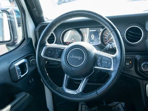 Certified 2022 Jeep Wrangler Unlimited Sahara w/ LED Lighting Group image 30