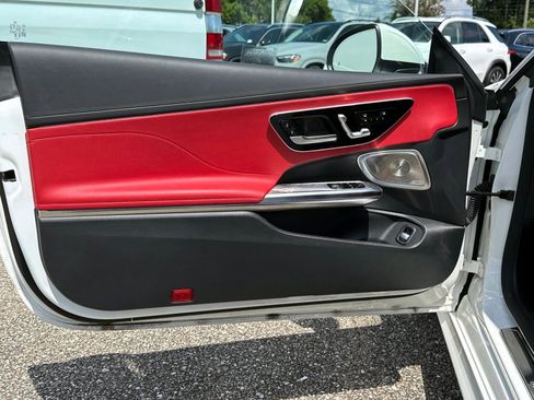 Certified 2024 Mercedes-Benz CLE 300 4MATIC Coupe image 11