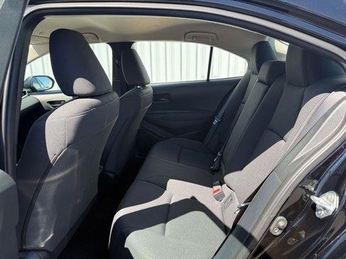 Used 2024 Toyota Corolla LE image 5
