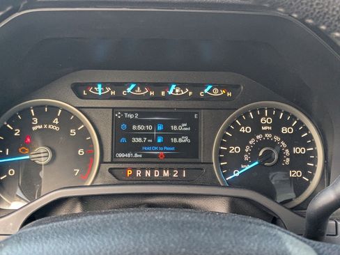 Used 2015 Ford F150 XLT w/ Equipment Group 302A Luxury image 14