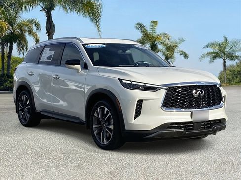 Certified 2022 INFINITI QX60 Luxe w/ Performance Audio Package image 5