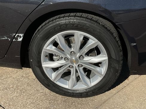 Used 2023 Chevrolet Malibu LT image 8