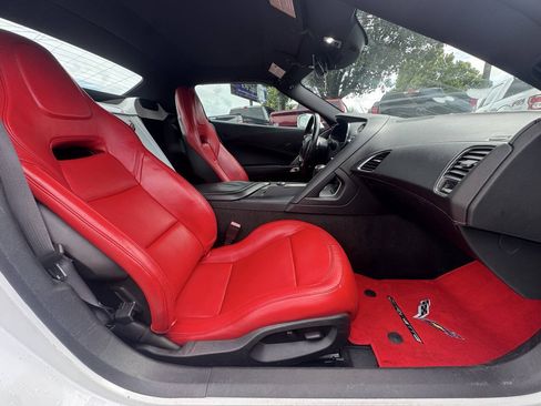 Used 2016 Chevrolet Corvette Stingray Convertible RWD image 14