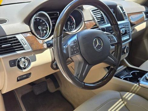 Used 2015 Mercedes-Benz ML 350 2WD image 8