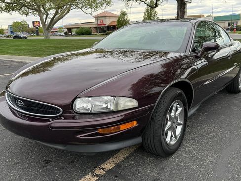 Used 1995 Buick Riviera Supercharged Coupe FWD image 26