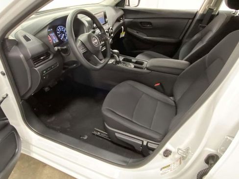 New 2025 Nissan Sentra S image 10