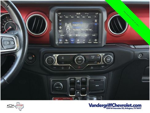 Used 2021 Jeep Gladiator Rubicon AWD/4WD image 16