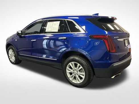 Certified 2023 Cadillac XT5 Luxury FWD image 3