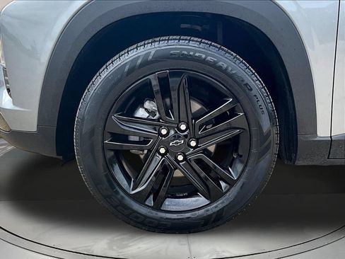 Used 2025 Chevrolet Trax ACTIV w/ Driver Confidence Package FWD image 34