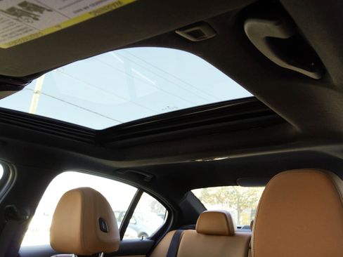 Used 2025 BMW 330i 330i image 14