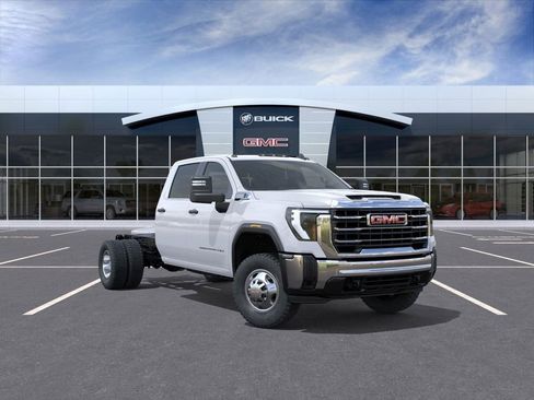 New 2026 GMC Sierra 3500 Pro w/ Convenience Package image 1