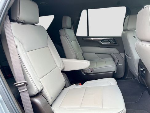 Used 2025 GMC Yukon Elevation AWD/4WD image 29