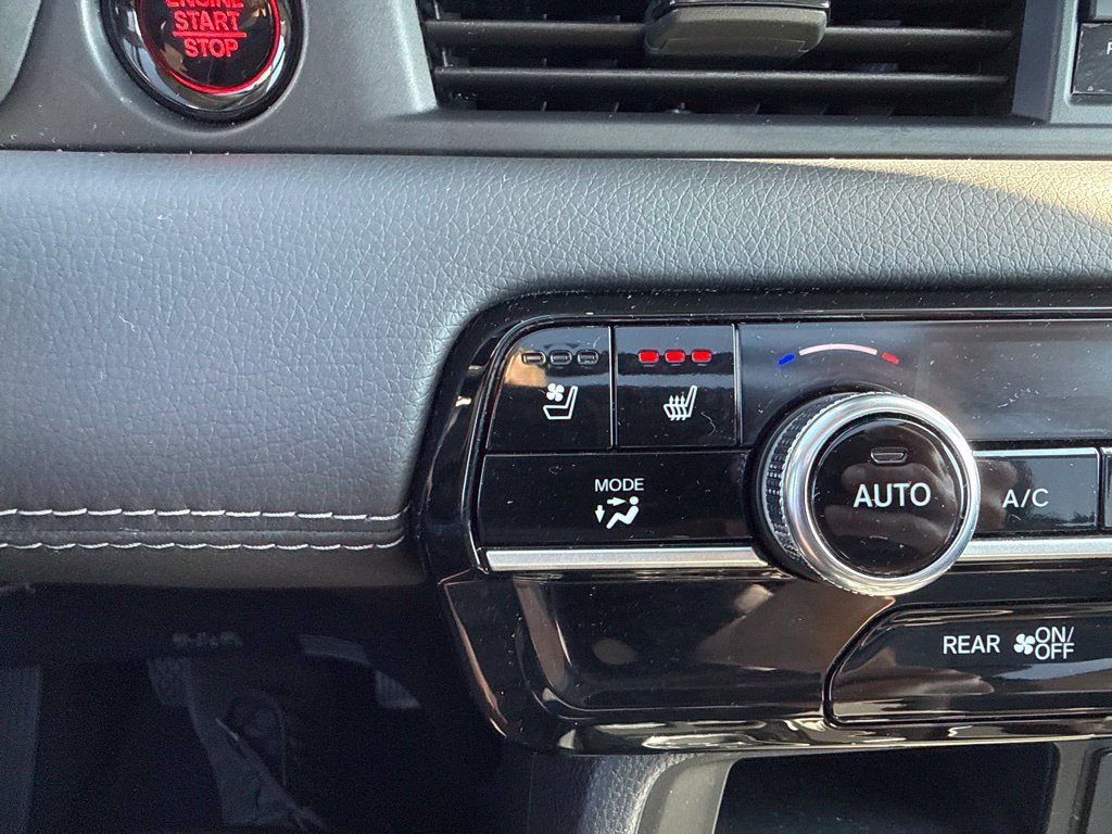 Certified 2025 Honda Pilot Elite image 30
