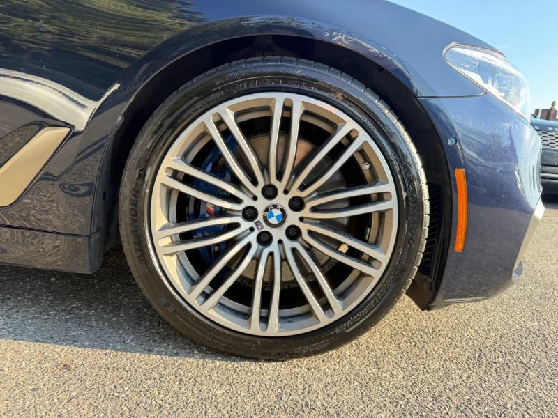Used 2018 BMW M550i xDrive AWD/4WD image 36