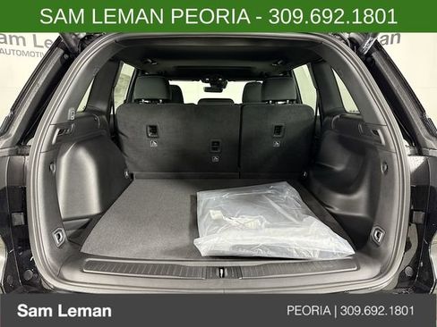 New 2025 Jeep Grand Cherokee Laredo X w/ Luxury Tech Group I image 25