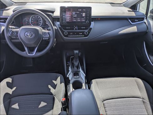 Used 2022 Toyota Corolla SE FWD image 15