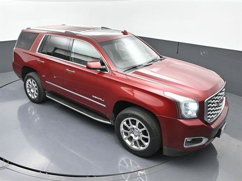 Used 2018 GMC Yukon Denali w/ Open Road Package RWD image 43