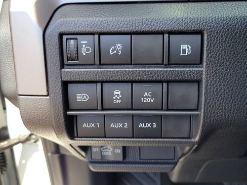 New 2026 Toyota Tacoma TRD Off-Road AWD/4WD image 16