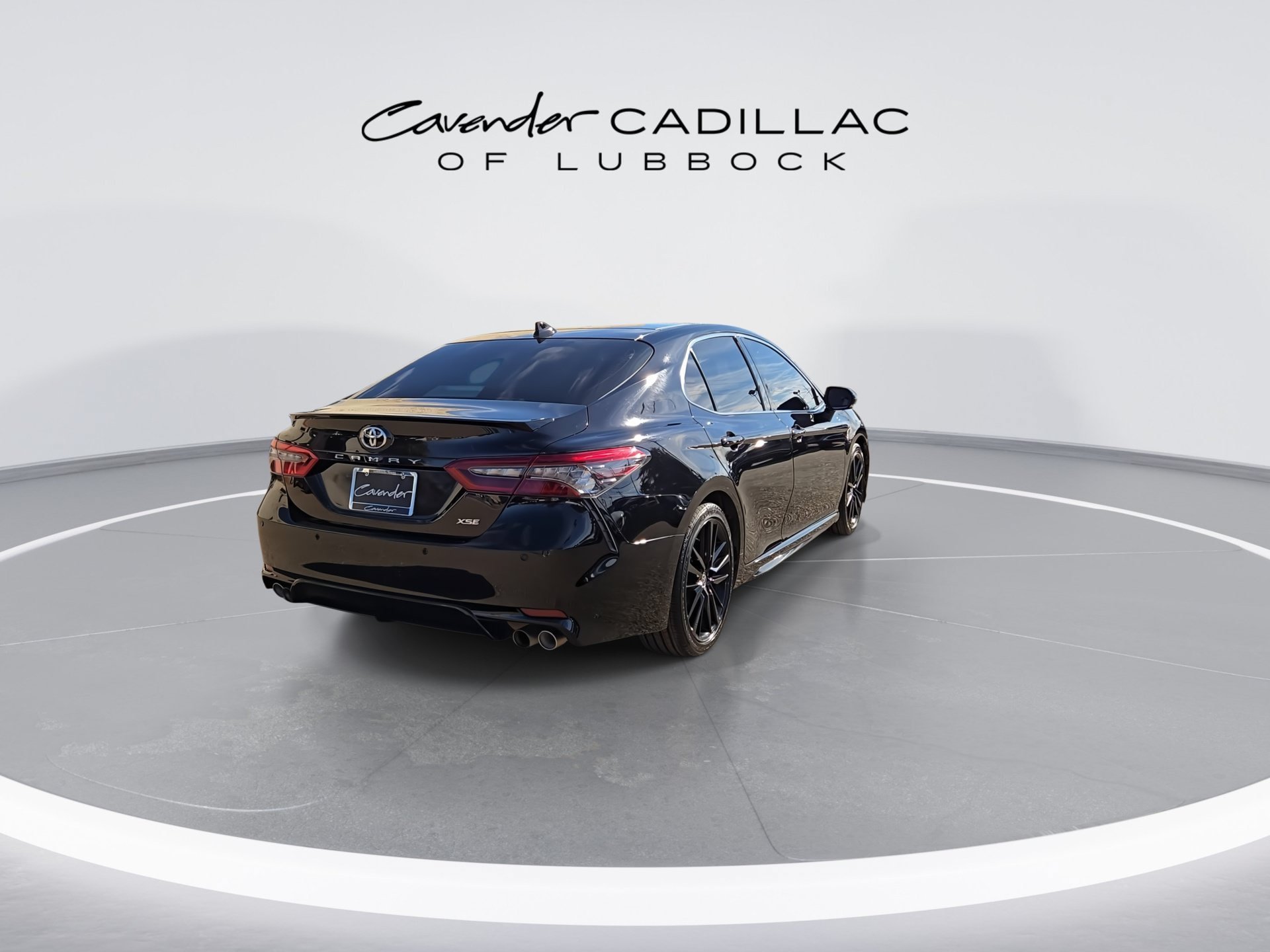 Used 2023 Toyota Camry XSE w/ Navigation Package FWD image 8