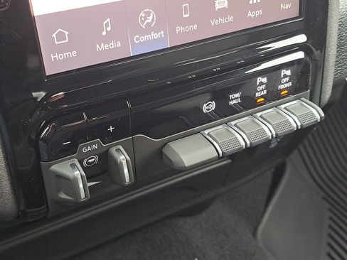 New 2026 RAM 3500 Tradesman AWD/4WD image 9