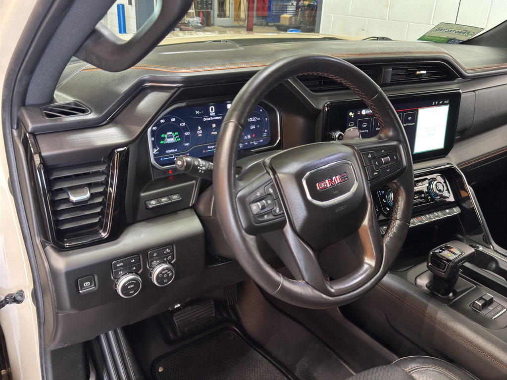 Used 2022 GMC Sierra 1500 AT4 w/ AT4 Premium Package AWD/4WD image 22